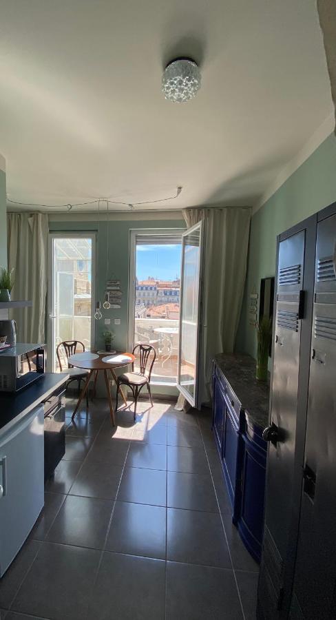 Les Terrasses: Romantic Charm In